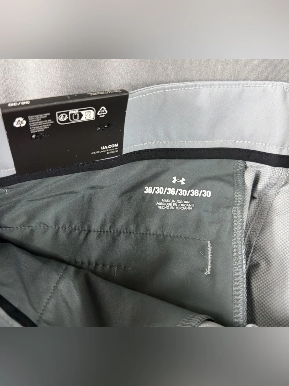 Under Armour Golf Pants Tapered 36 x 30 Gray Polyester Spandex NWT MSRP $80